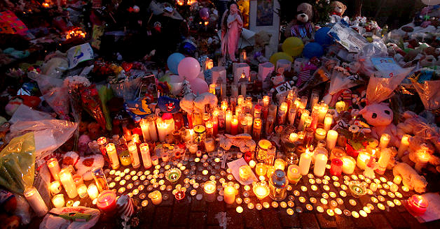 SandyHookMemorial2 SandyHookMemorial2